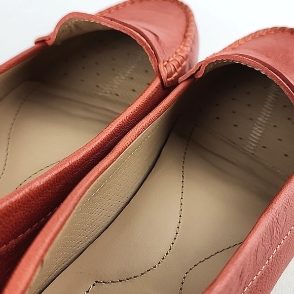 GEOX Women's Orange White Leather Flat Casual Loafer Shoe Almond Toe Size 37.5 - Picture 12 of 16